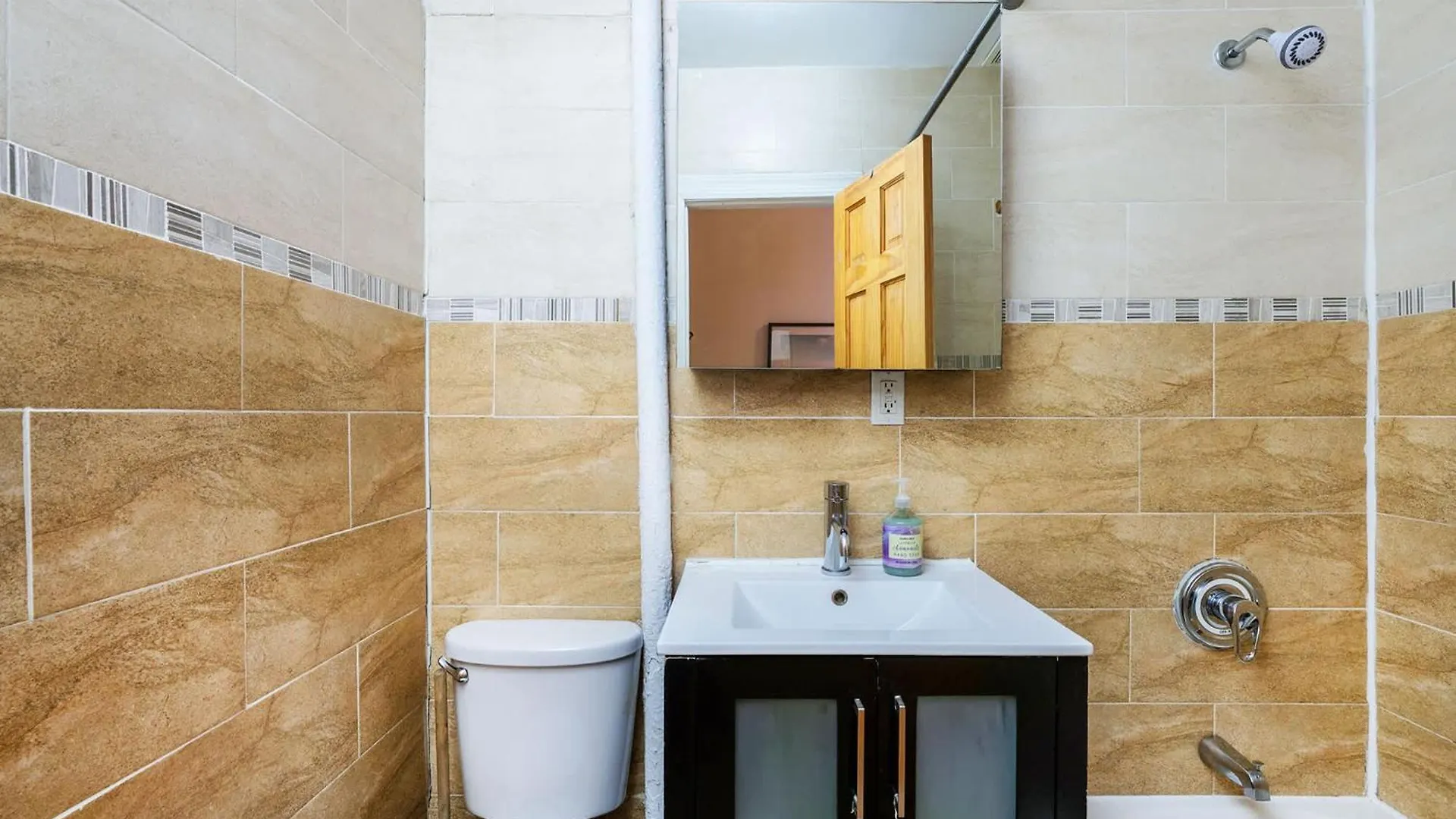 102-1A Best Value 2Br Apt Near Central Park New York Lejlighed